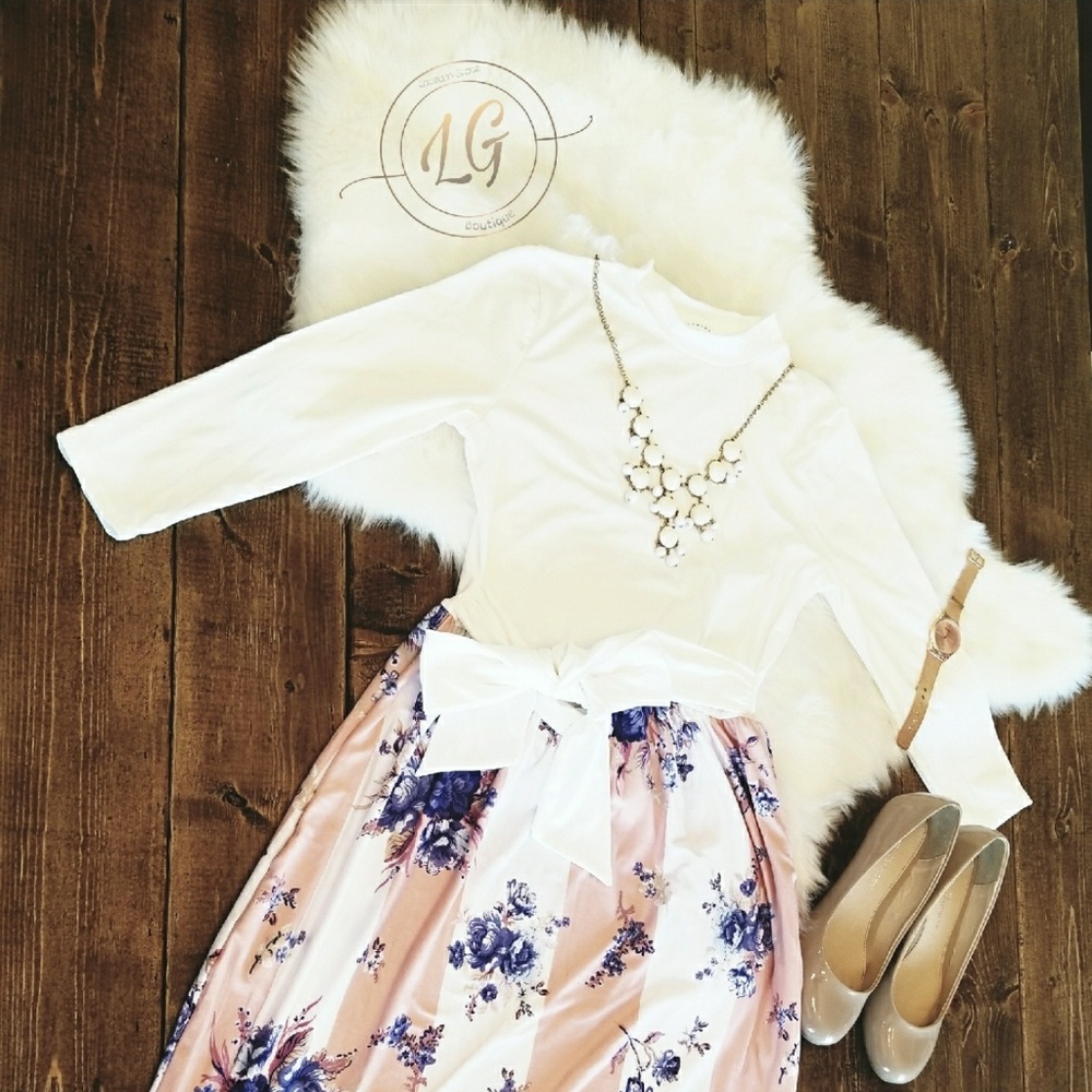 More COMING AVAILABLE Floral Midi Dress